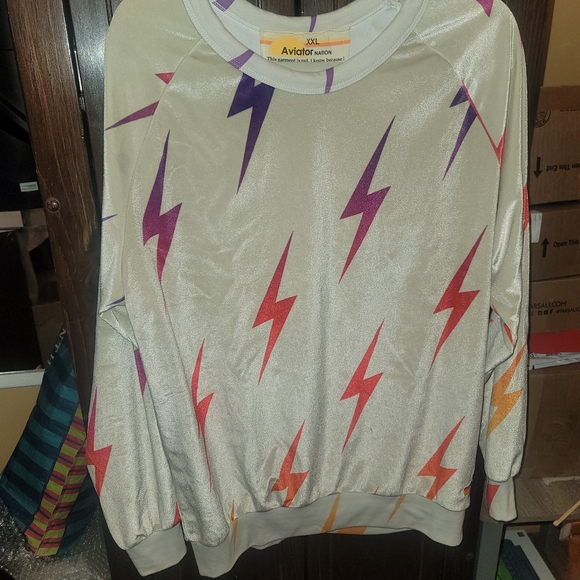 NWOT Aviator Nation Cream Lightning Bolt Sweatshirt - Picture 3 of 3